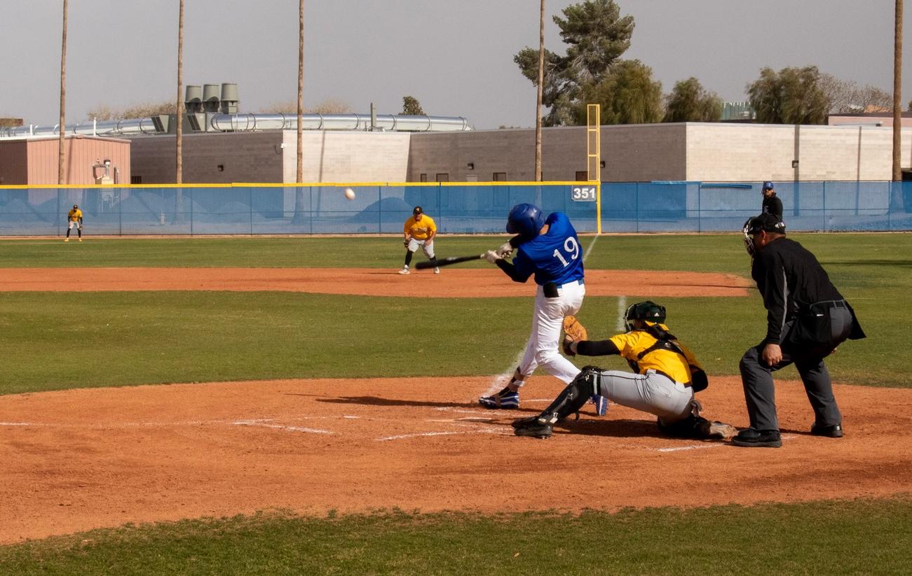 Cougar Baseball Sweeps Scottsdale CC in ACCAC Series