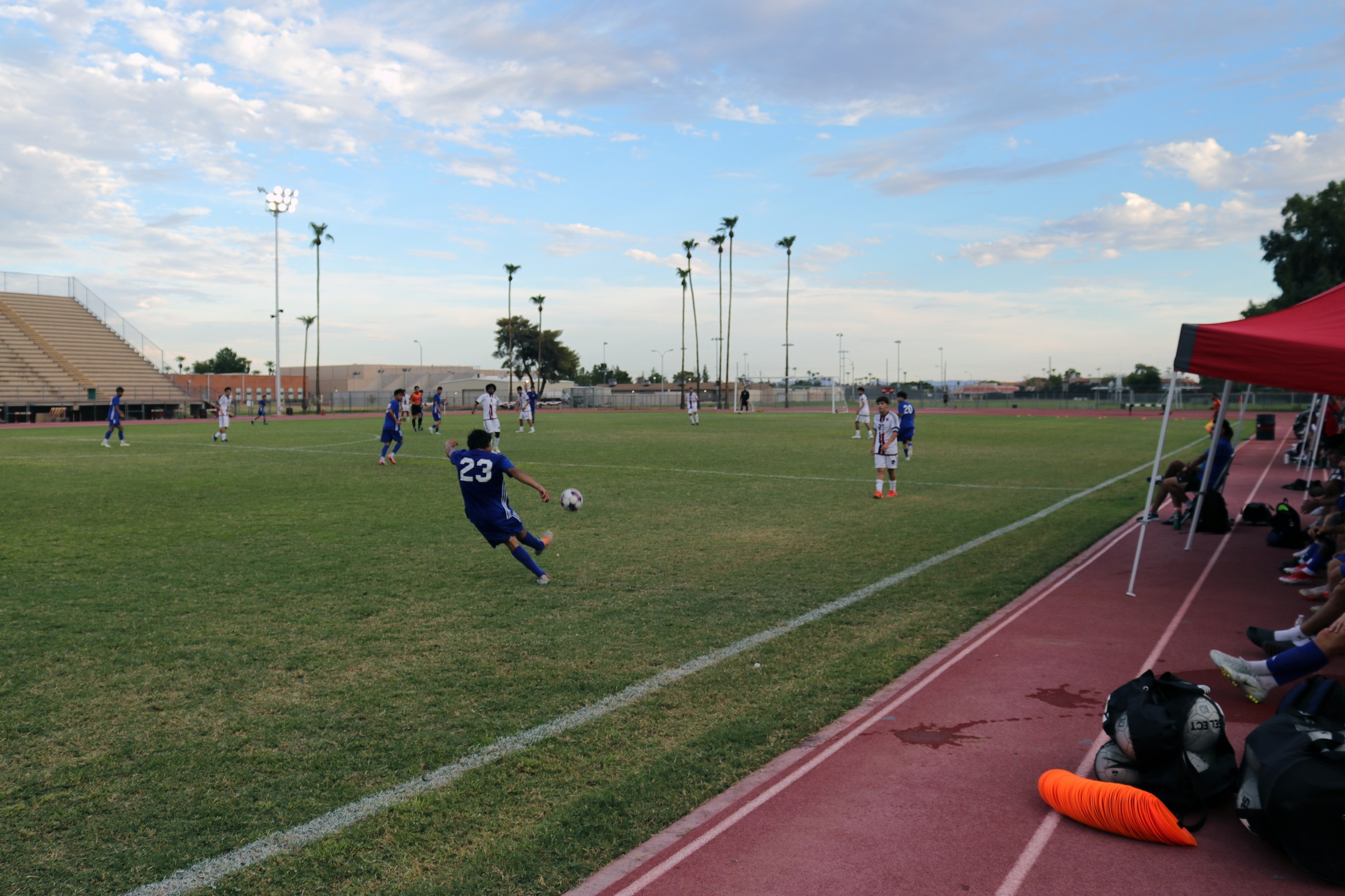 Cougar Men's Soccer Defeats Chandler-Gilbert CC 2-1