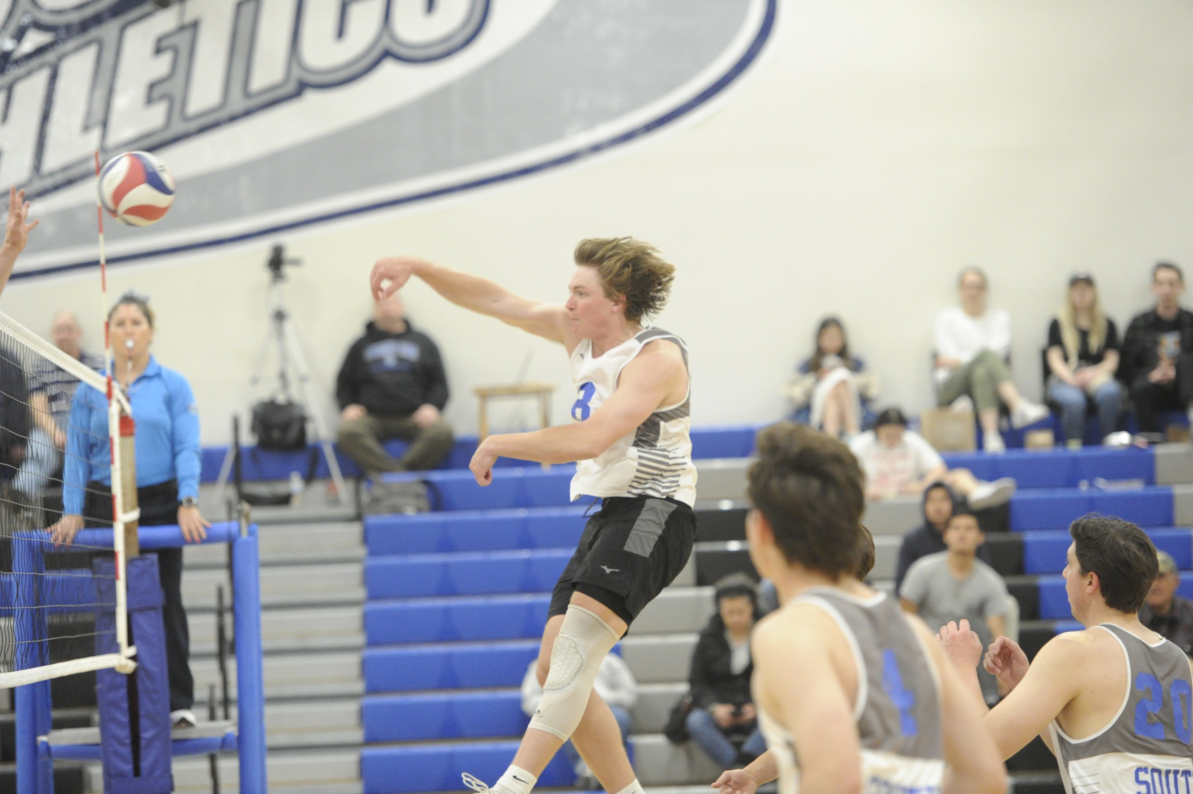 SMCC Men's Volleyball Continues Ascent in Second Season