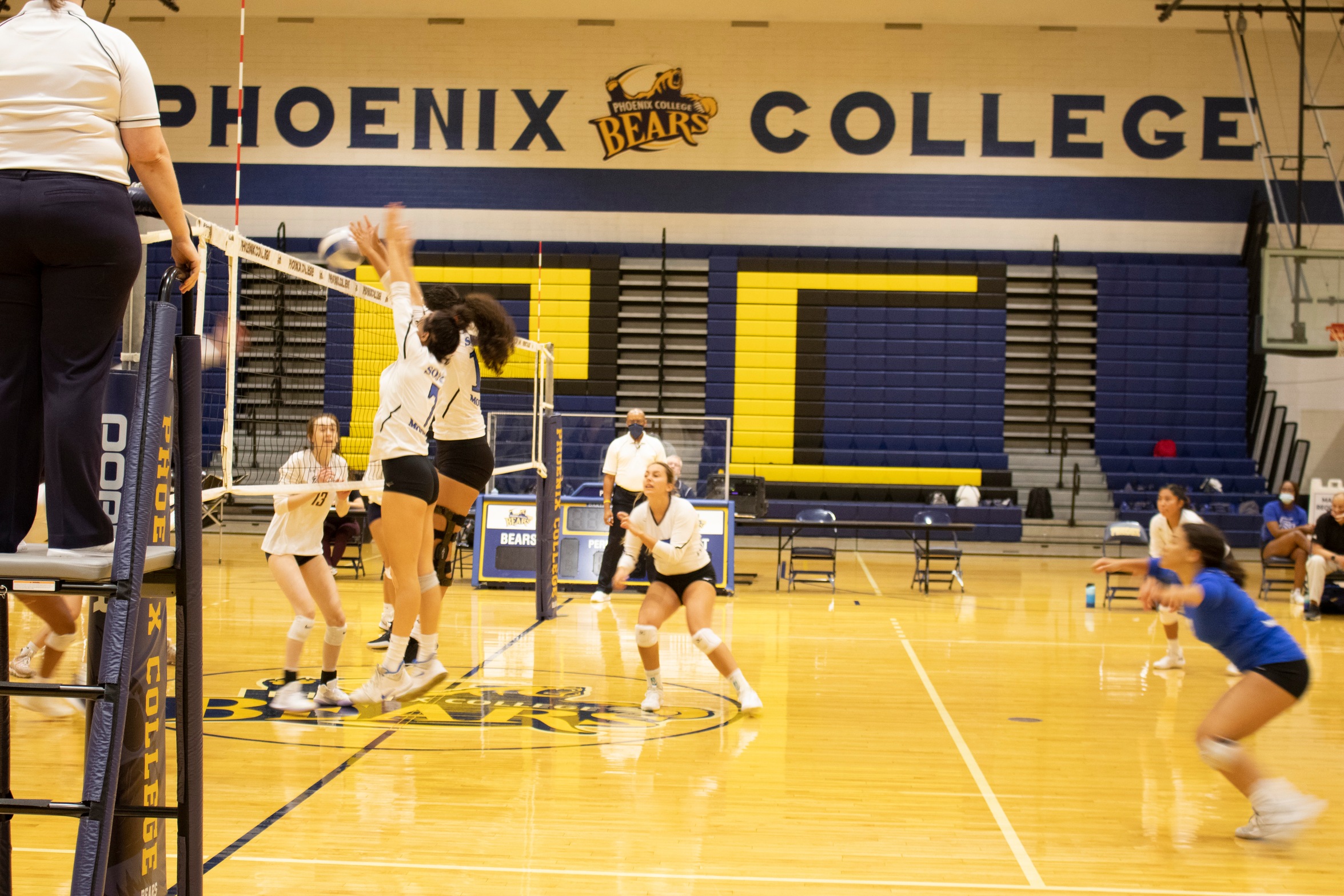 Balanced Attack Paces SMCC Volleyball Past Phoenix College
